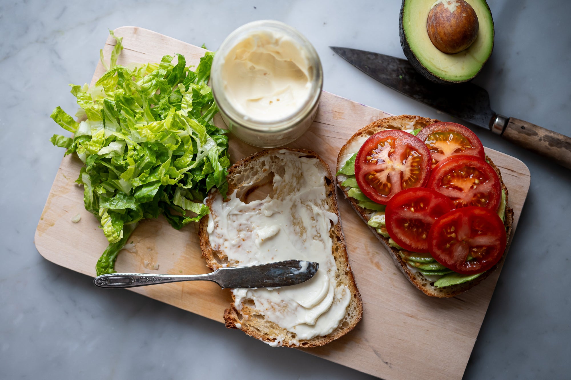 EASY VEGAN MAYO RECIPE WITH AQUAFABA POWDER - CREAMY AND EGG-FREE